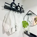 Ivy Homestay - District 1 Hcm
